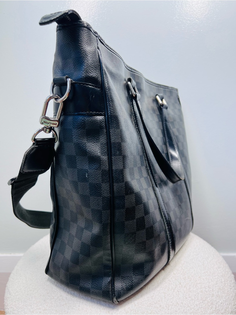 Authentic Louis Vuitton Tadao PM Damier Graphic Canvas Tote Bag Business Bag - Picture 5 of 16